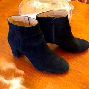 Banana Republic black suede booties